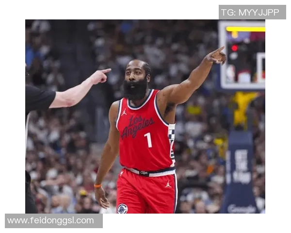 哈登重返火箭在即休斯顿准备为昔日MVP提供顶薪合同 哈登重返火箭在即休斯顿准备为昔日MVP提供顶薪合同