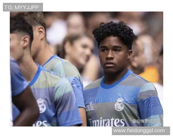 恩德里克的崛起之路：从青训小将到足球新星的传奇旅程